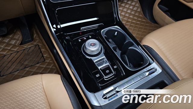 Kia Carnival (IV) Gasoline 9-Seater Signature 2023 — фото 9