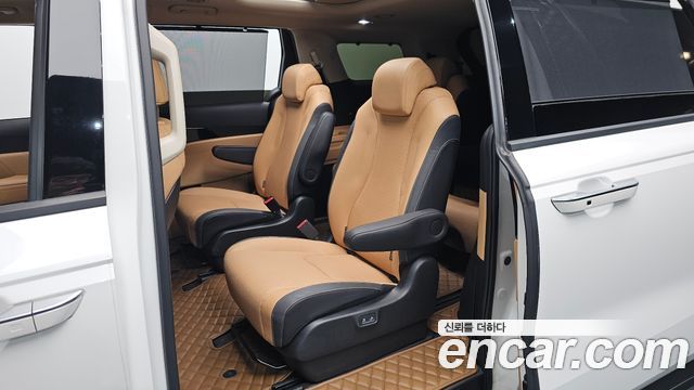 Kia Carnival (IV) Gasoline 9-Seater Signature 2023 — фото 12