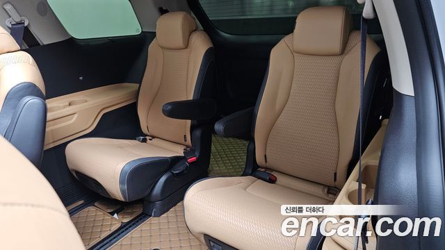 Kia Carnival (IV) Gasoline 9-Seater Signature 2023 — фото 13