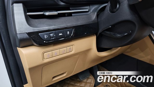 Kia Carnival (IV) Gasoline 9-Seater Signature 2023 — фото 17