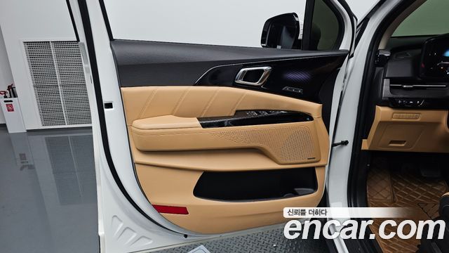 Kia Carnival (IV) Gasoline 9-Seater Signature 2023 — фото 24