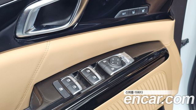 Kia Carnival (IV) Gasoline 9-Seater Signature 2023 — фото 29