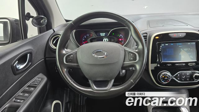 Renault Korea QM3 LE 2018 — фото 12