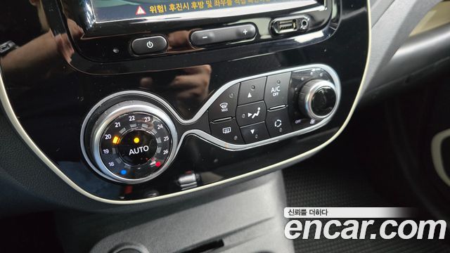 Renault Korea QM3 LE 2018 — фото 29