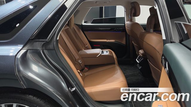 Hyundai Grandeur (GN7) 2,5 Gasoline 2WD Calligraphy 2023 — фото 15
