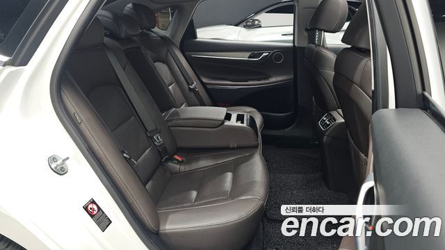 Hyundai Grandeur (IG) 3.0 Premium 2019 — фото 11