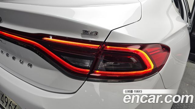 Hyundai Grandeur (IG) 3.0 Premium 2019 — фото 23