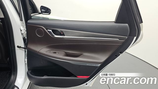 Hyundai Grandeur (IG) 3.0 Premium 2019 — фото 25