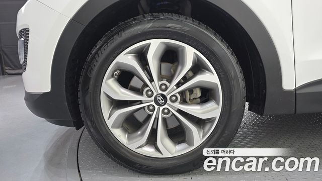 Hyundai Santa Fe (DM) Diesel(e-VGT) 2.0 4WD Premium 2015 — фото 5