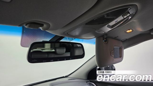 Hyundai Santa Fe (DM) Diesel(e-VGT) 2.0 4WD Premium 2015 — фото 14