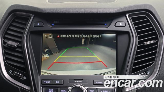 Hyundai Santa Fe (DM) Diesel(e-VGT) 2.0 4WD Premium 2015 — фото 16
