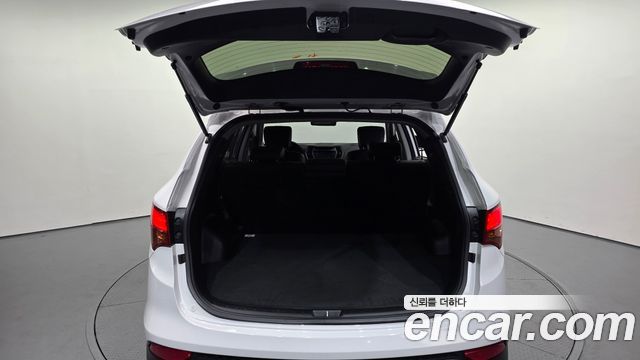 Hyundai Santa Fe (DM) Diesel(e-VGT) 2.0 4WD Premium 2015 — фото 20