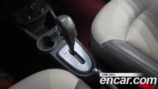 Chevrolet Spark Spark S LT 2014 — фото 9