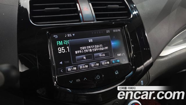 Chevrolet Spark Spark S LT 2014 — фото 16