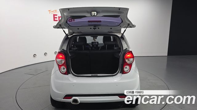 Chevrolet Spark Spark S LT 2014 — фото 20