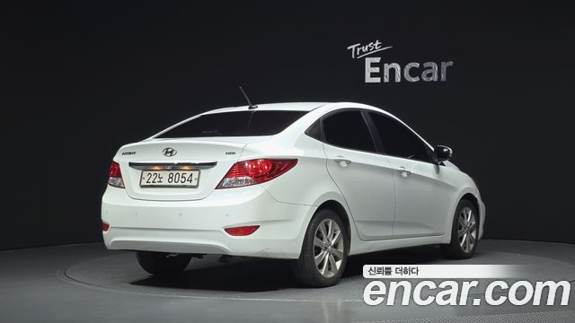 Hyundai Accent (New) 1.6 GDI Top 2012 — фото 2