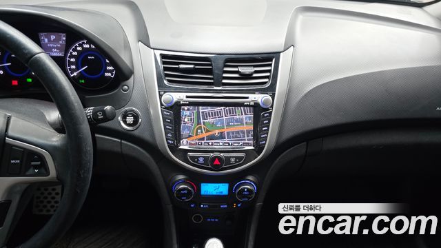 Hyundai Accent (New) 1.6 GDI Top 2012 — фото 14