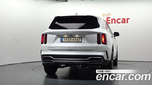 Kia Sorento (IV) Diesel 2.2 2WD Trendy 2023 — фото 4