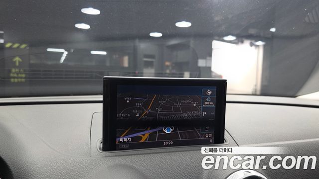 Audi A3 35 TDI Dynamic 8V 2015 — фото 15