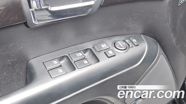 Kia Mohave 4WD QV 300 2012 — фото 27