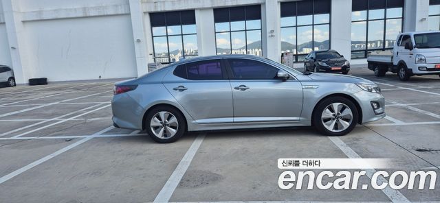 Kia K5 Hybrid 500h Prestige 2015 — фото 5