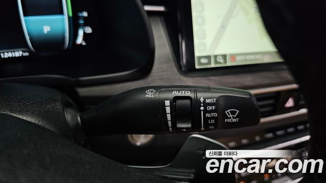 Kia K7 Premier Hybrid Signature 2020 — фото 29