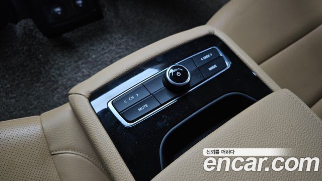 Kia K7 Premier Hybrid Signature 2020 — фото 31