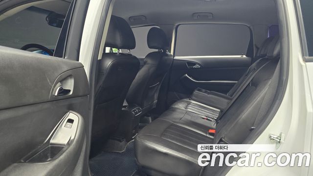 Chevrolet Orlando 2.0 Diesel LT Premium 2012 — фото 12