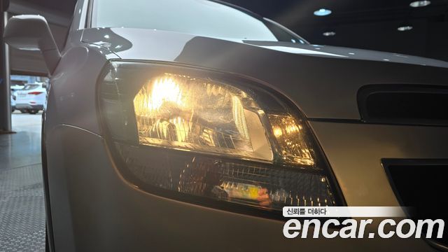 Chevrolet Orlando 2.0 Diesel LT Premium 2012 — фото 22