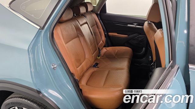 Kia Seltos Gasoline 1.6 Turbo 4WD Signature 2024 — фото 11