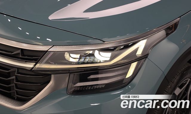 Kia Seltos Gasoline 1.6 Turbo 4WD Signature 2024 — фото 22