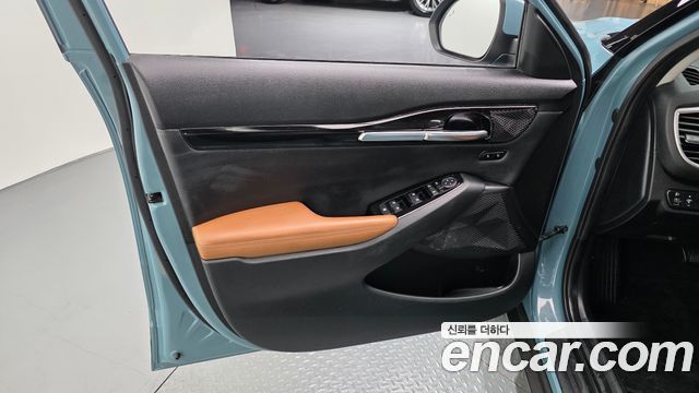 Kia Seltos Gasoline 1.6 Turbo 4WD Signature 2024 — фото 24
