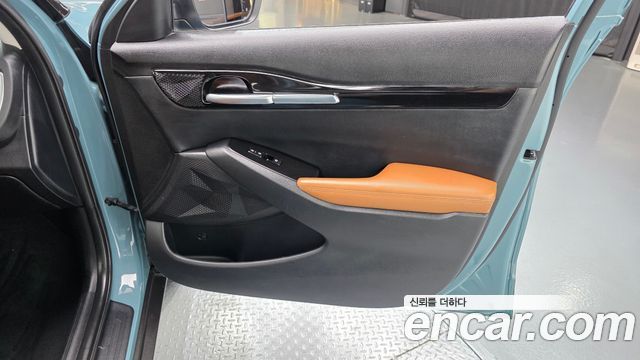 Kia Seltos Gasoline 1.6 Turbo 4WD Signature 2024 — фото 25