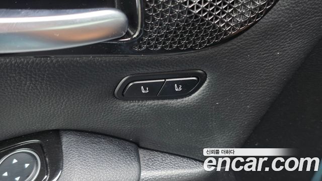 Kia Seltos Gasoline 1.6 Turbo 4WD Signature 2024 — фото 33