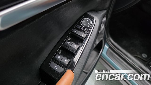 Kia Seltos Gasoline 1.6 Turbo 4WD Signature 2024 — фото 35