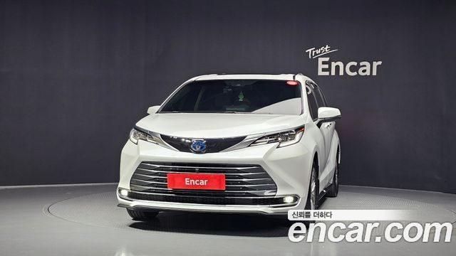 Toyota Sienna (IV) 2.5 Hybrid AWD 2023 — фото 3
