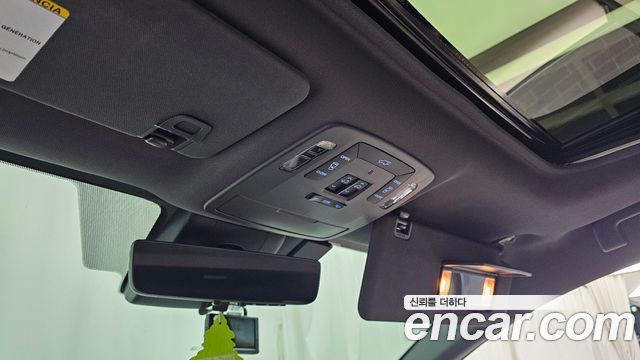Toyota Sienna (IV) 2.5 Hybrid AWD 2023 — фото 29