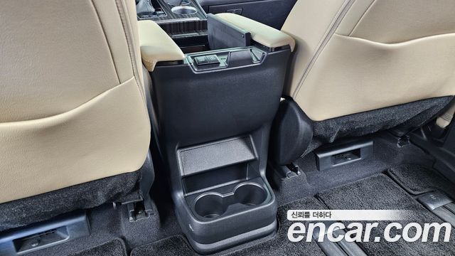 Toyota Sienna (IV) 2.5 Hybrid AWD 2023 — фото 32