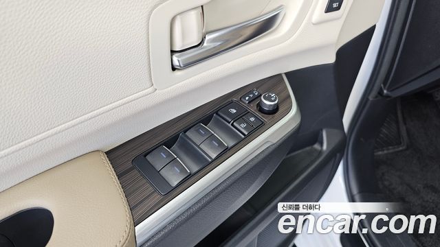 Toyota Sienna (IV) 2.5 Hybrid AWD 2023 — фото 34