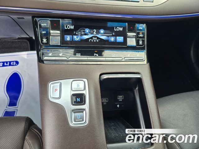 Hyundai Grandeur (IG) 2.5 Premium Choice 2020 — фото 17