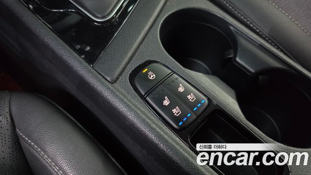 Kia Niro Prestige 2018 — фото 19