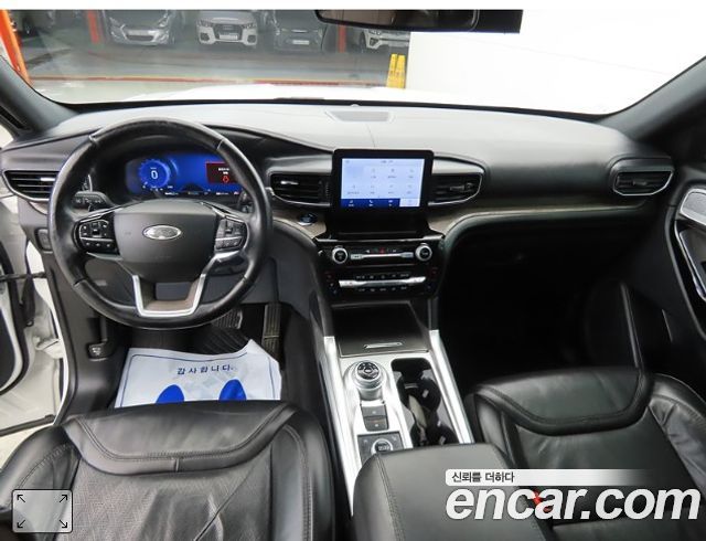 Ford Explorer (VI) 3.0 Platinum 4WD 2021 — фото 7
