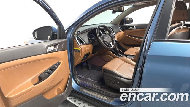 Hyundai Tucson Diesel 2.0 4WD Premium 2016 — фото 10