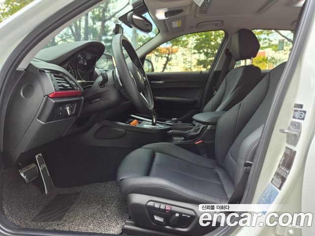 BMW 1 Series (F20) 118d Sport 5Door 2016 — фото 10