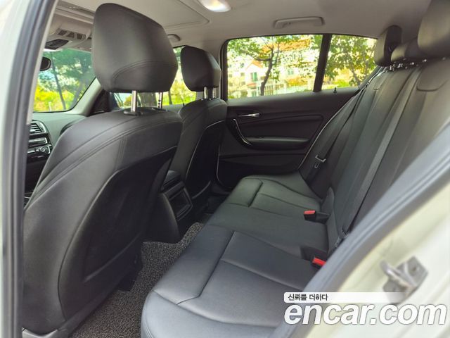 BMW 1 Series (F20) 118d Sport 5Door 2016 — фото 15
