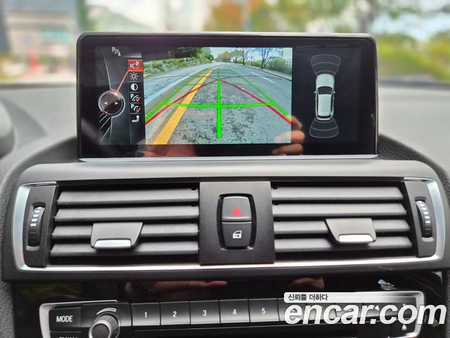 BMW 1 Series (F20) 118d Sport 5Door 2016 — фото 18