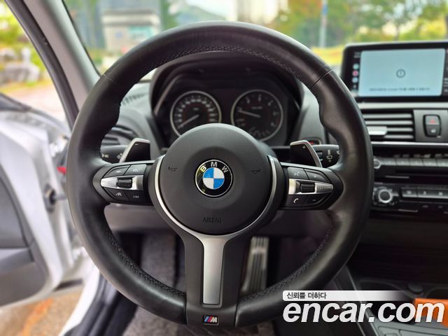 BMW 1 Series (F20) 118d Sport 5Door 2016 — фото 19