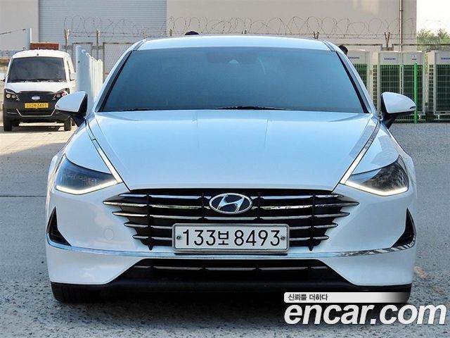 Hyundai Sonata (DN8) 2.0 LPG(rental car) Style