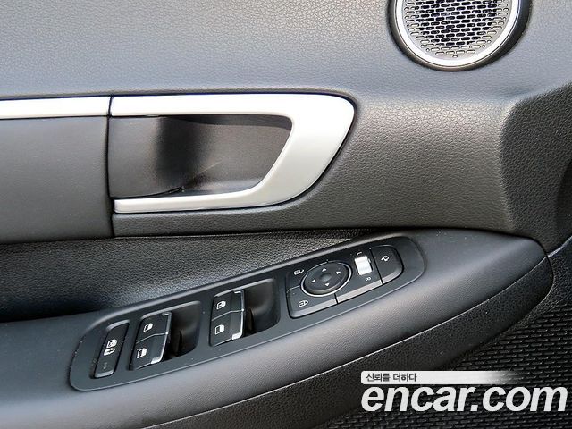 Hyundai Sonata (DN8) 2.0 LPG(rental car) Style 2020 — фото 15