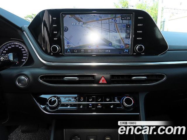 Hyundai Sonata (DN8) 2.0 LPG(rental car) Style 2020 — фото 18